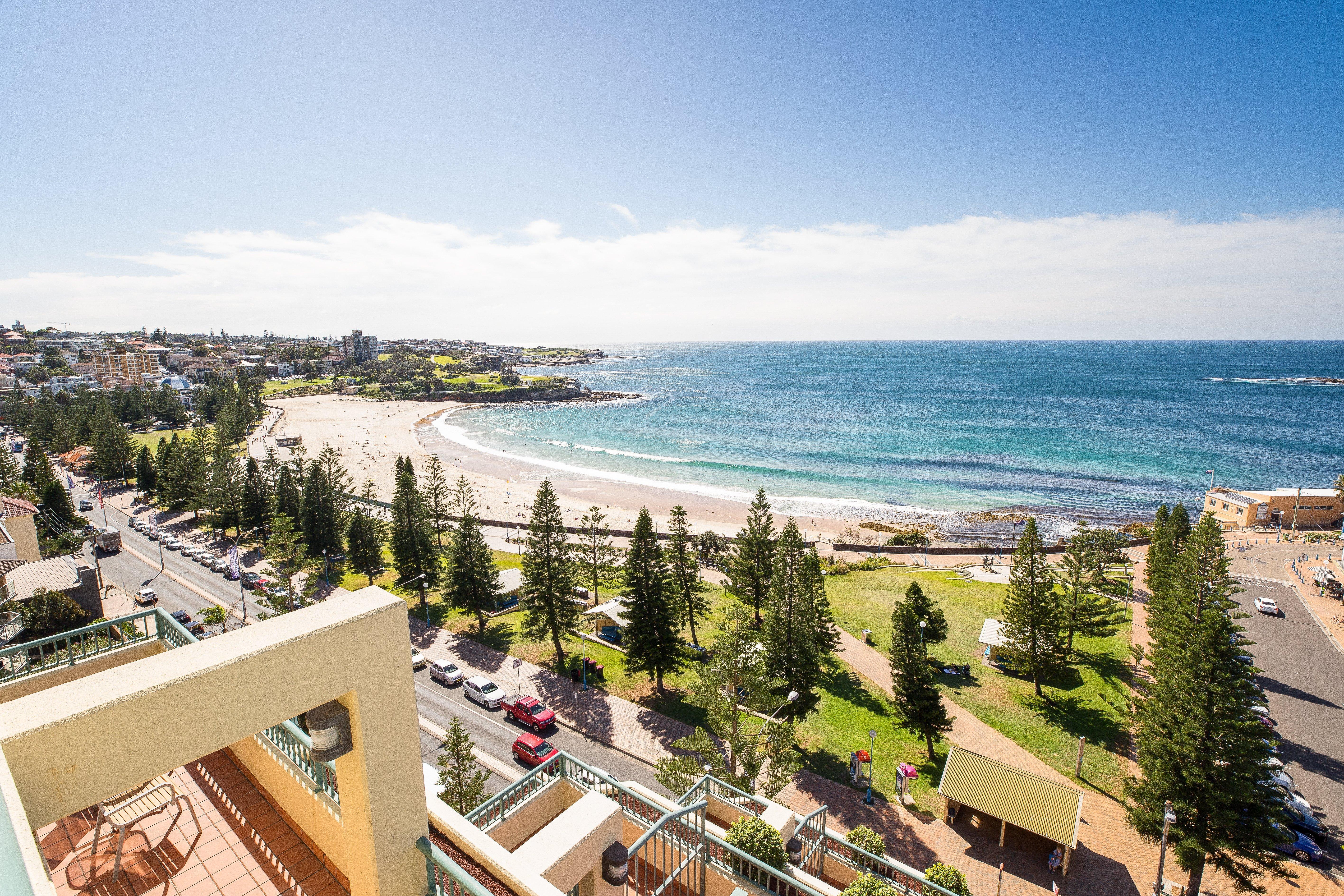 ホテル クラウン プラザ クージー ビーチ Coogee エクステリア 写真